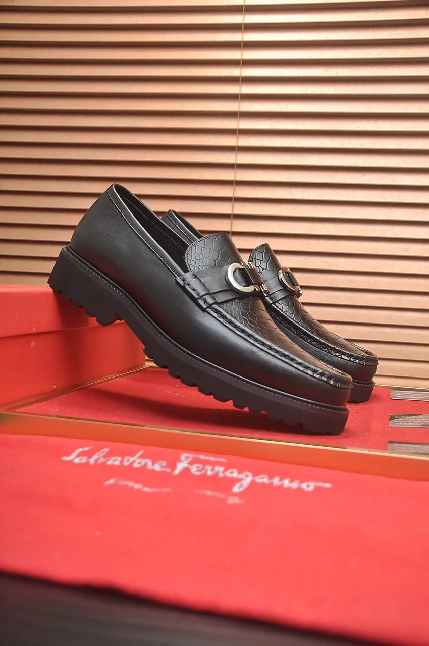 Men's Men's Shoes💰560💶[[HERMES]] (High-end Niuli) New 🍀 HERMES - top version of Ferragamo's classic casual leather shoes! Made of imported original cowhide, the inner top layer is comfortable cowhide lining! Original wear-resistant rubber outsole! High quality products! Code number 38-45 (45 customized)